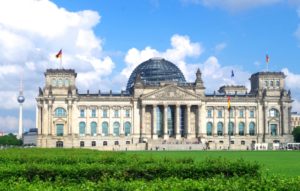ドイツのベルリンにある国会議事堂